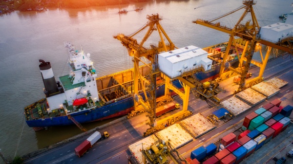 Notre expertise du transport de machines-outils d'occasion