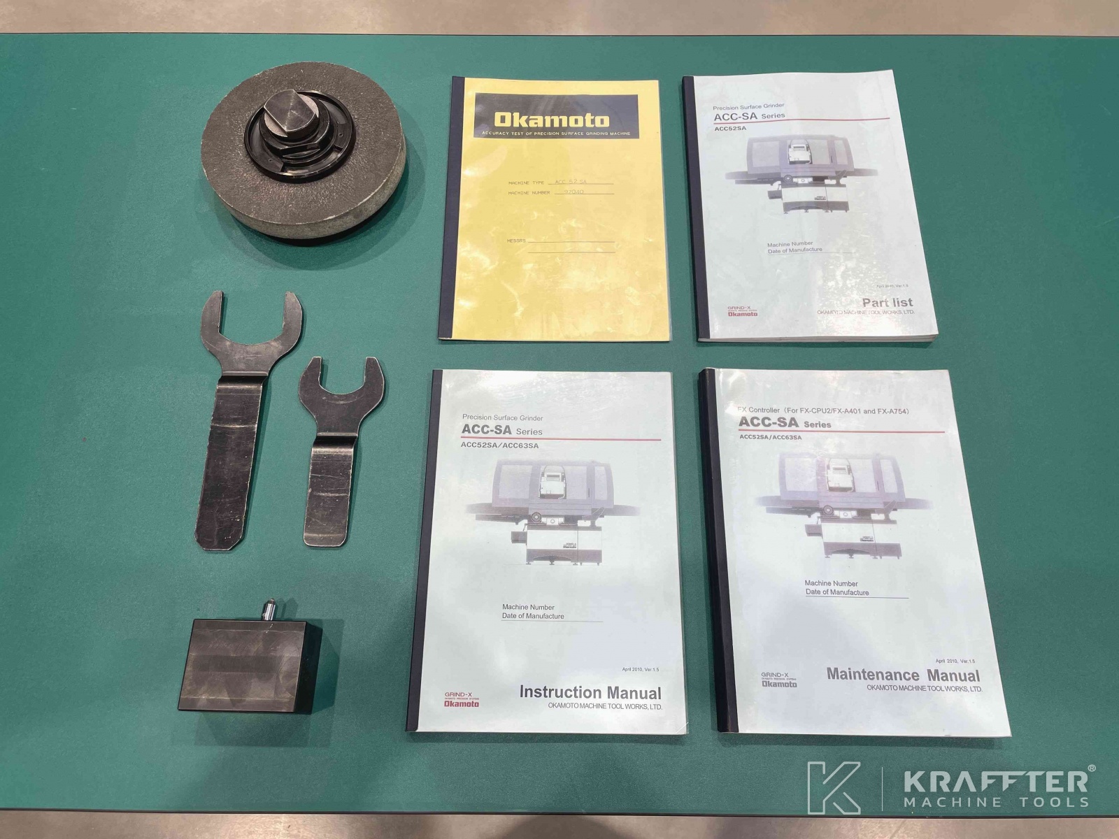 Okamoto ACC52SA Used automatic surface grinding machine (27)