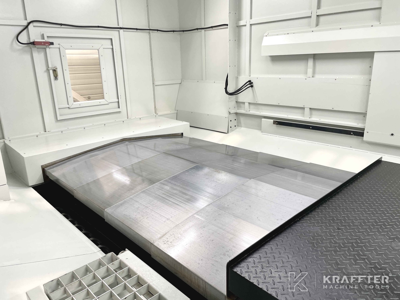 Eumach dvm 2021 | 5 Axis Simultaneous CNC Machining Center (82)