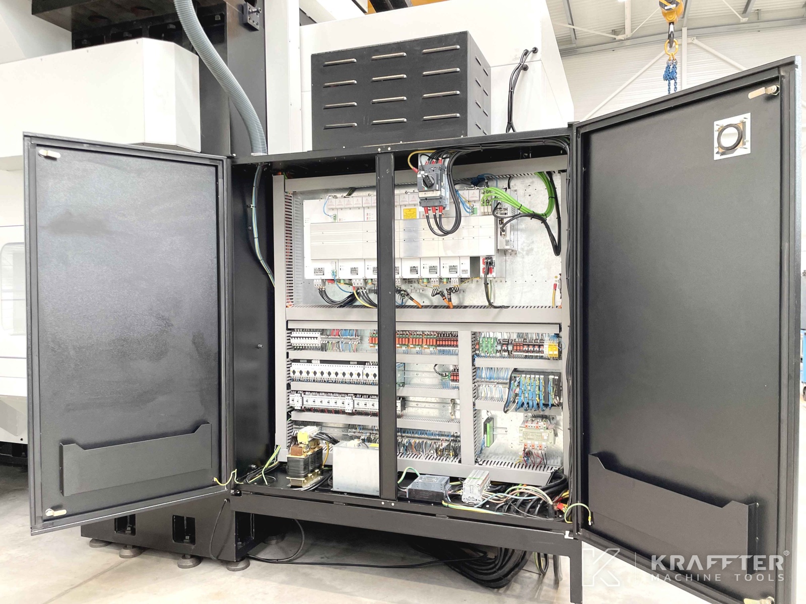 Eumach dvm 2021 | 5 Axis Simultaneous CNC Machining Center (82)