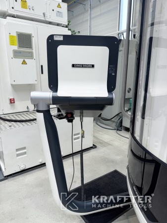 SIEMENS 840D SL numerical control on machine tools DMG MORI DMU 65 monoBLOCK 90170