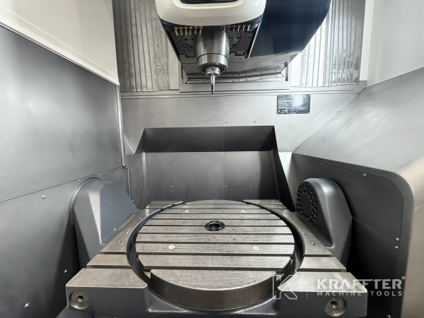 Used machine tools for the machining industry CNC machining centre DMG MORI DMU 65 monoBLOCK 90170