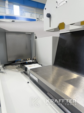 Industrial machines for grinding operations CNC surface grinder JONES & SHIPMAN 524 EASY 90158