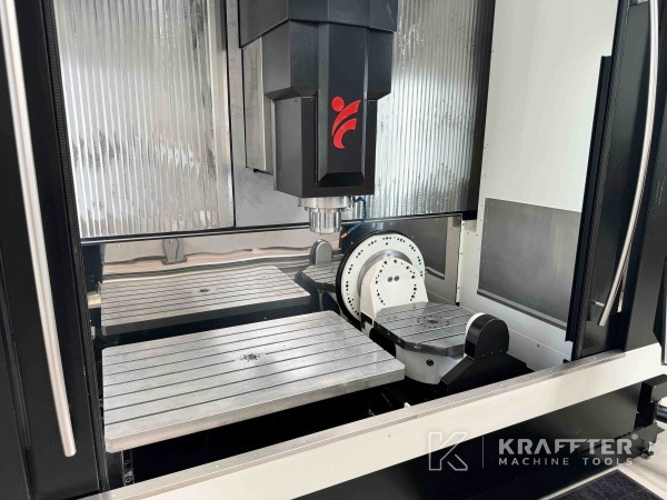 Table of CNC milling machine FAGIMA Jazz L5 AX 90102