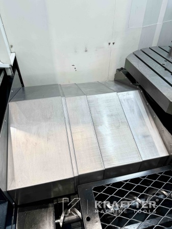 Metal CNC machining centre for precision machining EUMACH UMC1000 90122