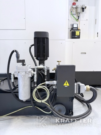 Precision Manufacturing CNC machining centre MAZAK VTC 800/30SR 90187