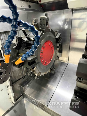 International buying and reselling CNC lathe MIYANO BNJ 42 SY3 90118