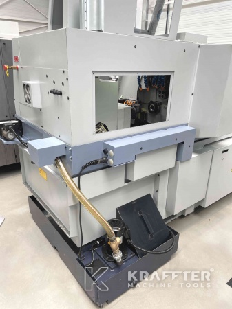 Precision Manufacturing Swiss-type CNC lathe STAR SR-32 J 90070