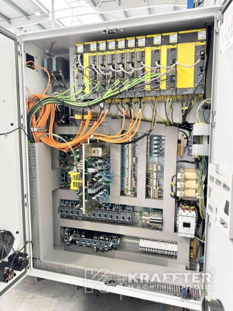Industrial electrical cabinet on CMZ TX66 Y2 Quattro 90113