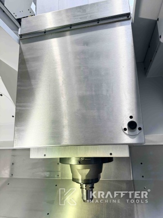 Power-assisted CNC machining centre MIKRON UCP 600 Vario 90074