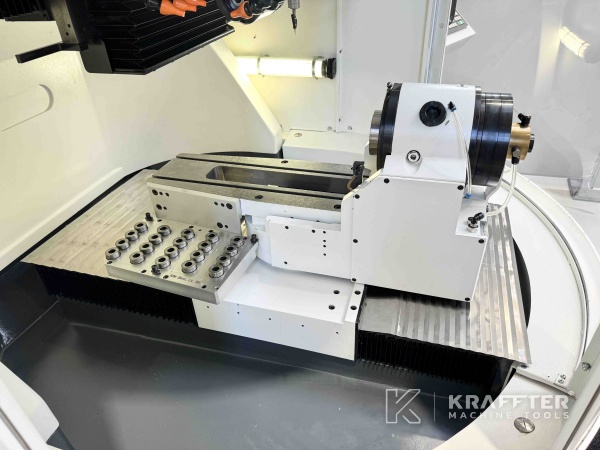 Machine for grinding drills, milling cutters, blades and cutting inserts WALTER Helitronic Basic 90112