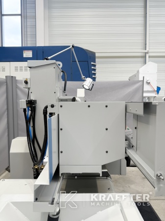 International buying and reselling CNC surface grinder JONES & SHIPMAN 524 EASY 90158