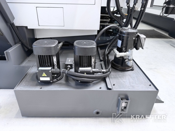 Metal CNC lathe for precision machining NAKAMURA TOME WT 100 90182