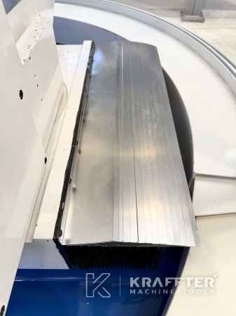 International buying and reselling CNC tool grinding machine WALTER Helitronic Power Regrinder 90159