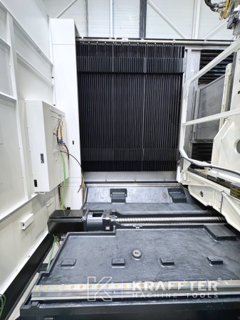 Buying and selling used CNC machining centre MAZAK VTC 800/30SR 90187 Europe, United Kingdom, worldwide