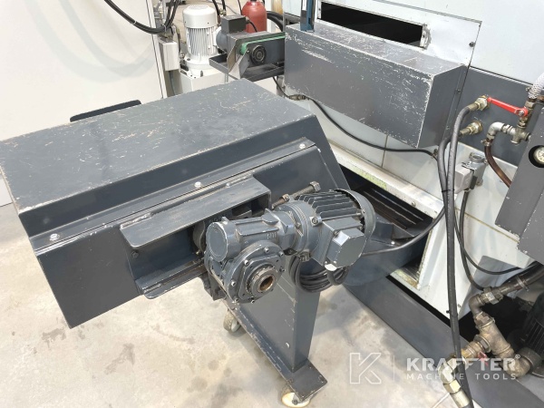 Chip conveyor on STAR SR-32 90071