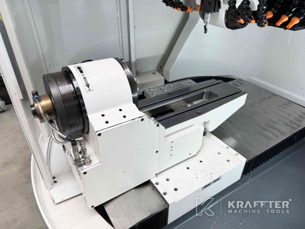 Metal CNC tool grinding machine for precision machining WALTER Helitronic Basic 90142