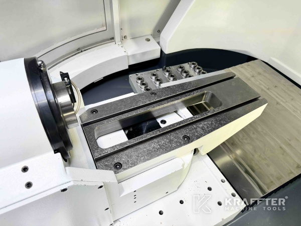 Used CNC tool grinding machine 5 axis WALTER Helitronic Basic 90112 for sale
