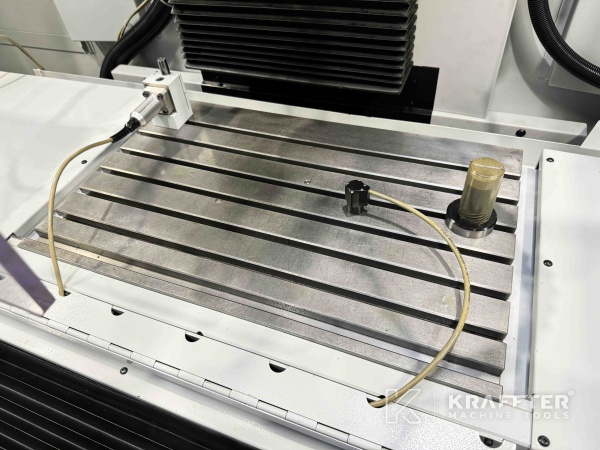Worldwide purchase and resale of CNC jig grinding machine HAUSER S35-400 90095