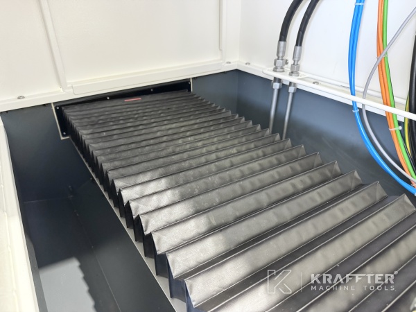 Sale of CNC cylindrical grinder STUDER S33 90177 - Dealer of used machinery