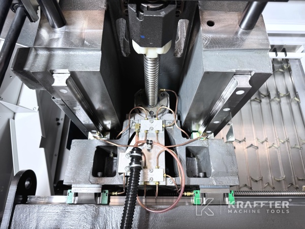 HAAS UMC 750 SS 90145 reselling and worldwide shipping at Kraffter Machine Tools