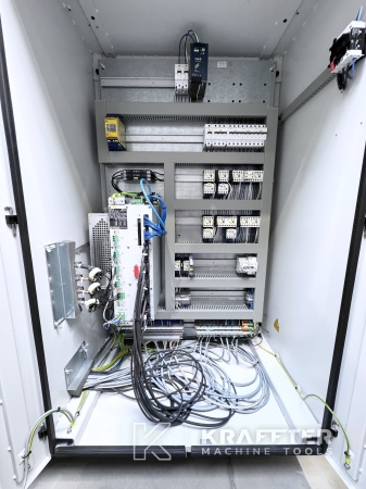 Industrial electrical cabinet on FEHLMANN Picomax 56 TOP 90193
