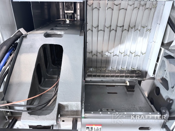 Used CNC machining centre HAAS UMC 750 SS 90145 destocking Europe, Turkey, India