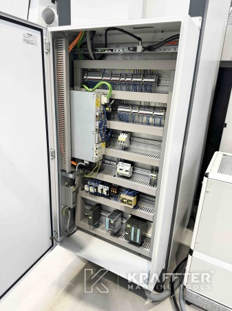 Electrical cabinet on CNC machining centre MIKRON UCP 600 Vario 90074