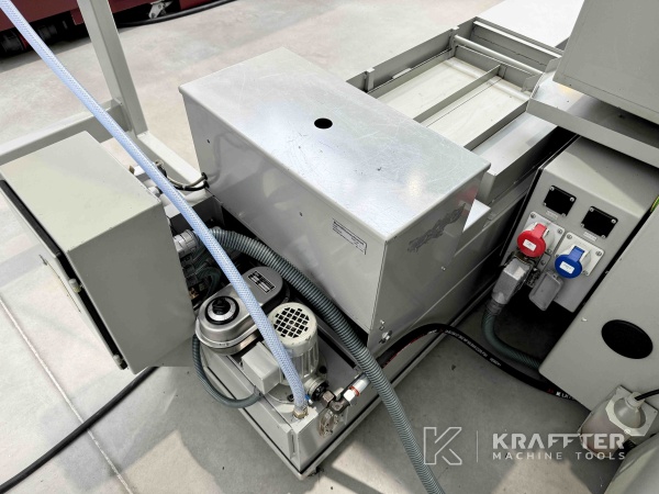 Worldwide purchase and resale of CNC jig grinding machine HAUSER S40-400 90101