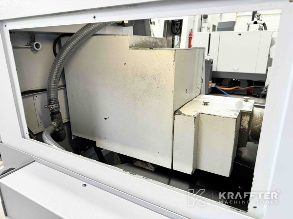 Buying and selling used Swiss-type CNC lathe STAR SR32 J Type N 90077 Europe, United Kingdom, worldwide