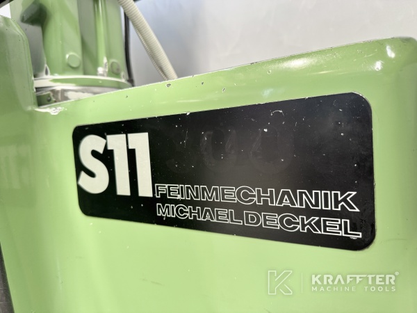 Name plate of DECKEL S11 Tool grinding machine available at Kraffter 90155