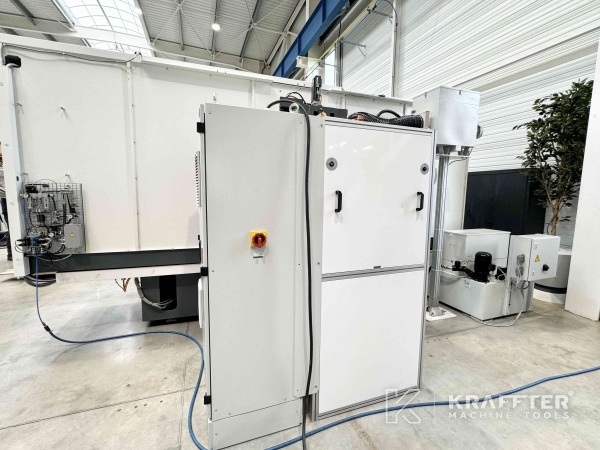 Industrial machines for grinding operations CNC surface grinder BLOHM Planomat 616 HP 90136