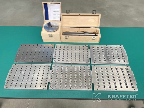 Accessories for CNC tool grinding machine WALTER Helitronic Basic 90085