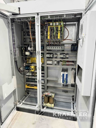 Industrial electrical cabinet on HAUSER S35-400 90095