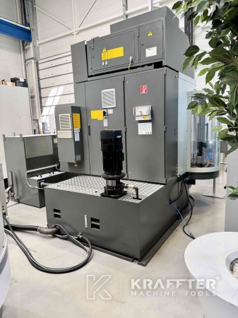 Used CNC tool grinding machine 5 axis WALTER Helitronic Power Production 90148 for sale