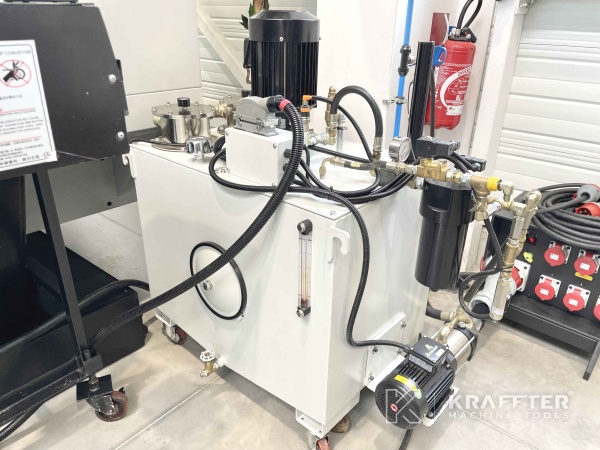 Used CNC machining centre EUMACH DVM 2021 90082 destocking Europe, Turkey, India