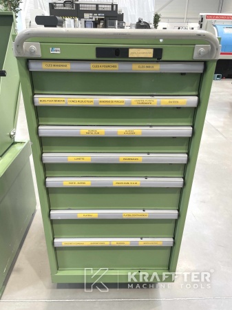 Accessories, equipment and user manual of COLCHESTER MASTER VS 3250 20690-022