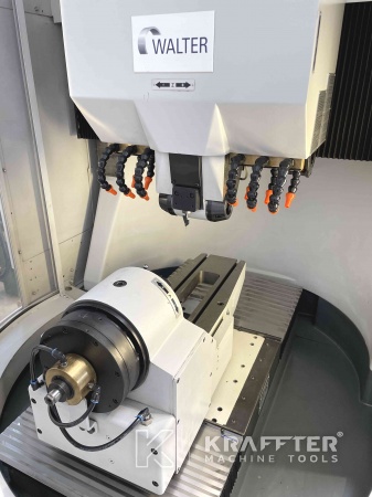 Numerically Controlled CNC tool grinding machine WALTER Helitronic Power 90076