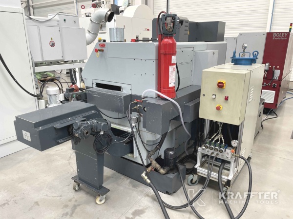 Industrial machines for turning operations Swiss-type CNC lathe STAR SR-32 90071
