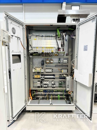 Electrical enclosure cabinet on CNC Universal Machining Center Hermle C40U dynamic (93)