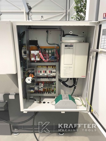 Electrical cabinet on Manual lathe COLCHESTER MASTER VS 3250 20690-006