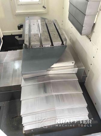 Used CNC machining centre 3 axis HURON VX6 APC 90072 for sale