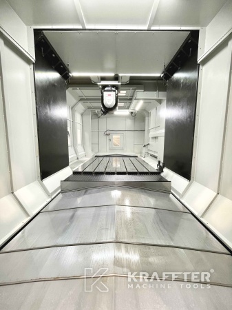 Precision Manufacturing CNC machining centre EUMACH DVM 2021 90082