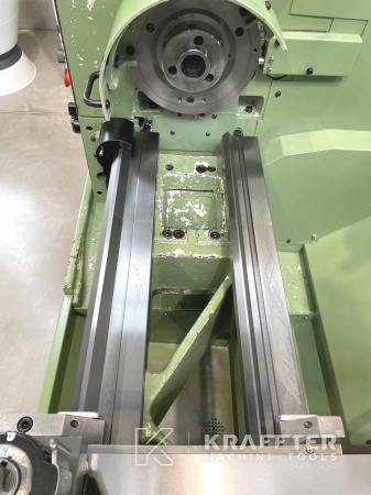COLCHESTER MASTER VS 3250 20690-022 available at Kraffter Machine Tools dealer