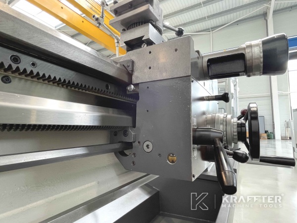 Manual lathe COLCHESTER MASTER VS 3250 20690-006 - KRAFFTER Machine tools reseller
