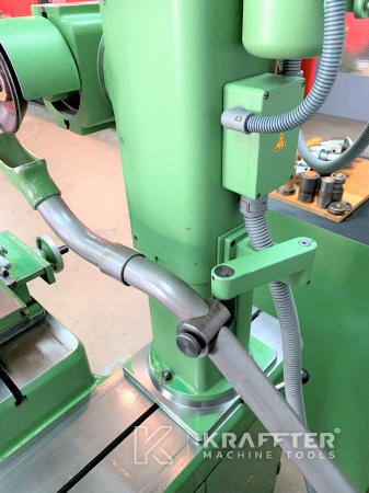 Worldwide purchase and resale of Tool grinding machine DECKEL S11 20689-934