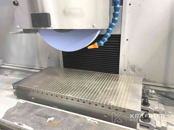 Electro magnetic clamping plate SAV type 243.70 - 600 x 300 mm on surface grinder OkamotoACC63 SA (57)