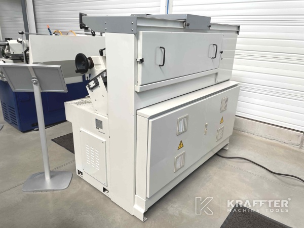 Industrial machines for turning operations CNC teach-in lathe GDW 300 CS 90069