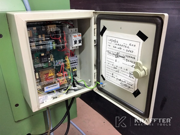 Industrial electrical cabinet on JONES & SHIPMAN 540X 20689-910