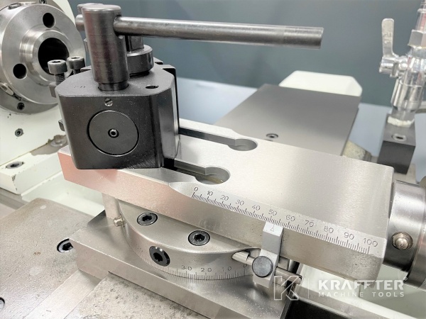 Second hand Manual lathe SCHAUBLIN 135 20689-978 for sale